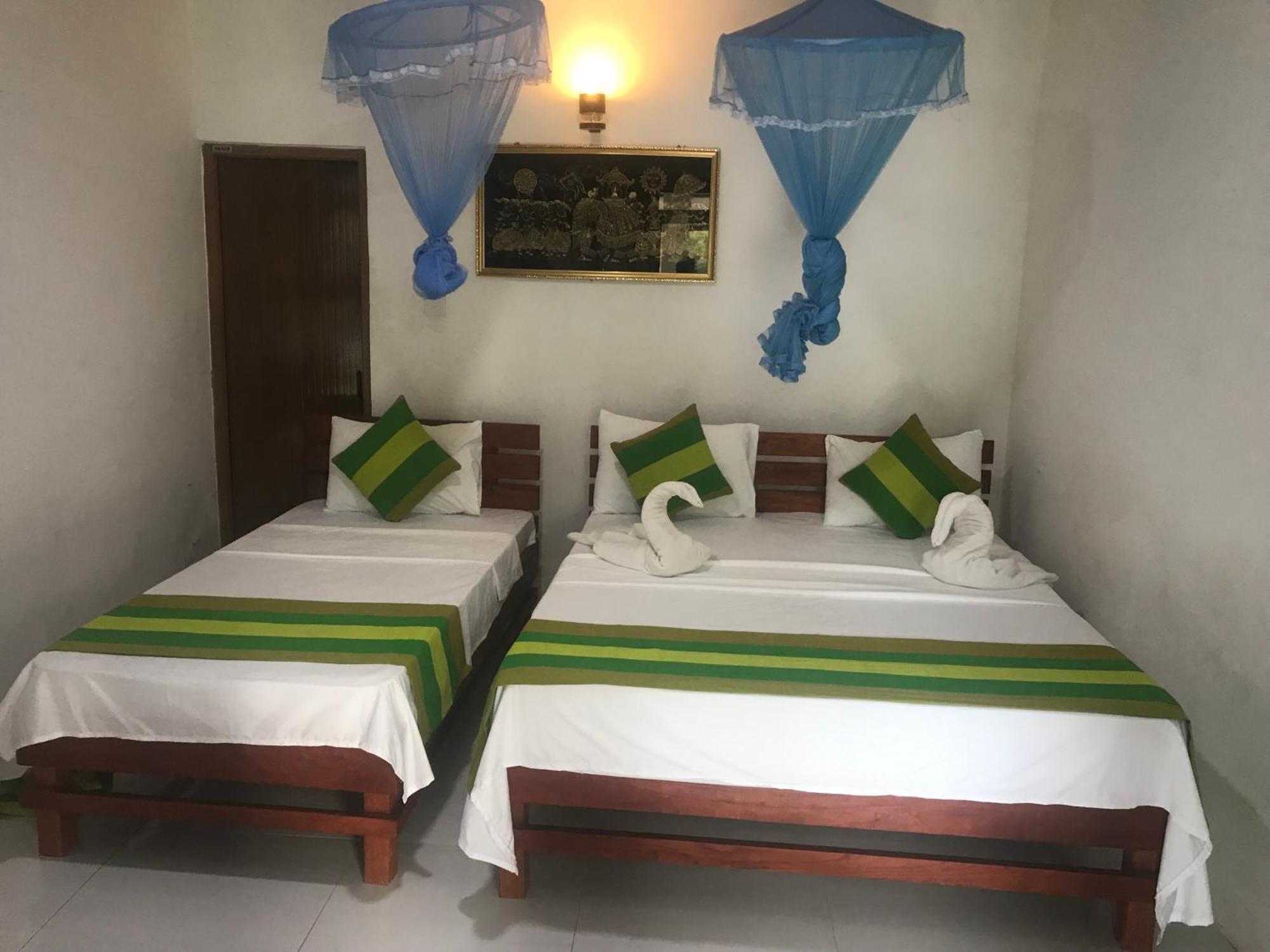Rustle Hill Home Stay-Ella Eksteriør billede